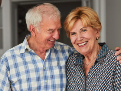 Spry Finance switch to Lifetime Loan - a smiling retired couple